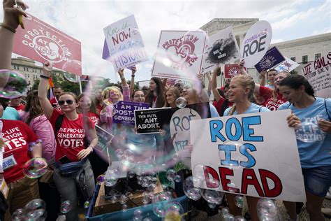Abortion questions intensify in US courts, legislatures